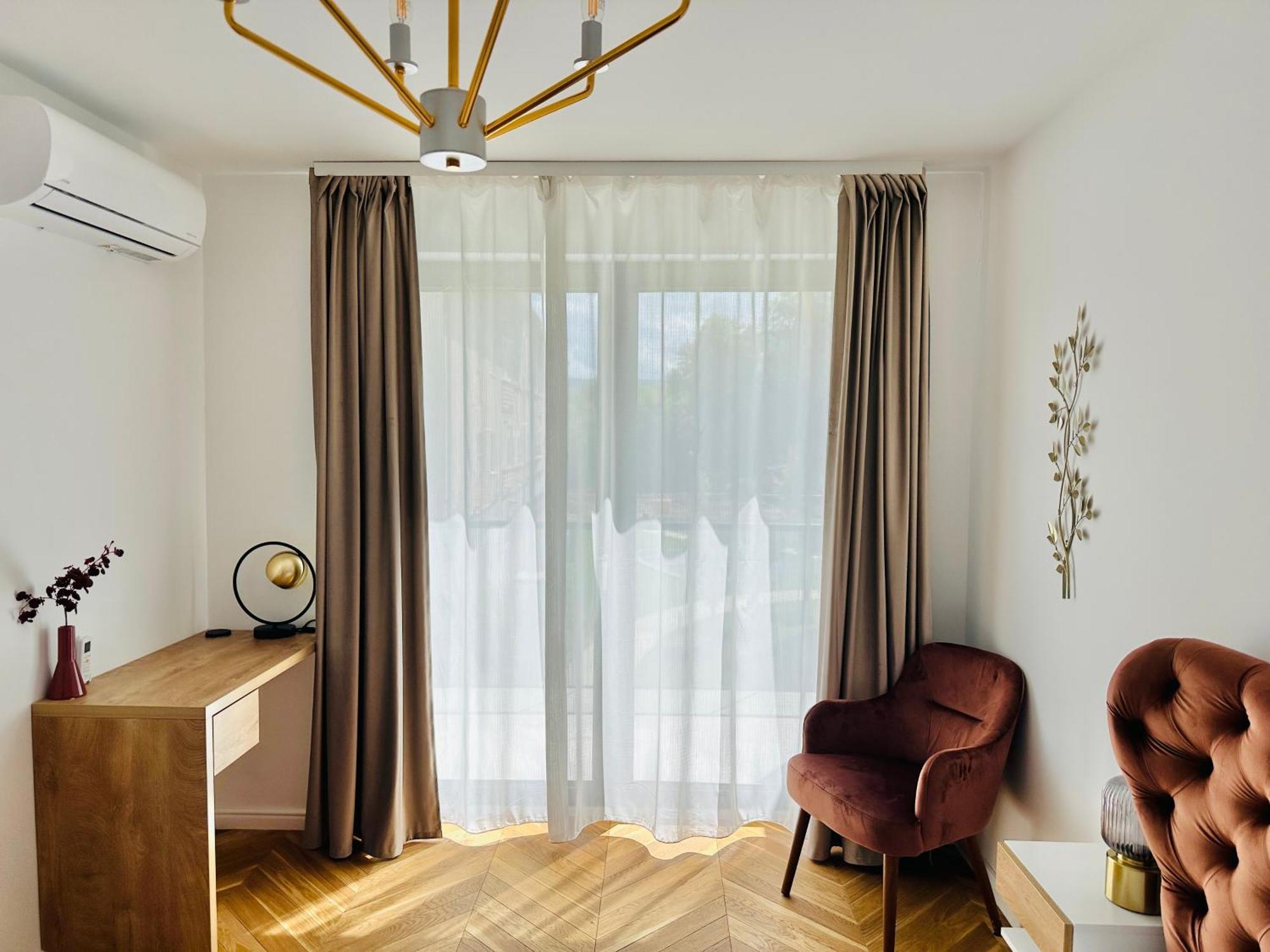 Bel Dom - The Central, Spacious 2 Rooms Luxury Apartment 클루지나포카 외부 사진